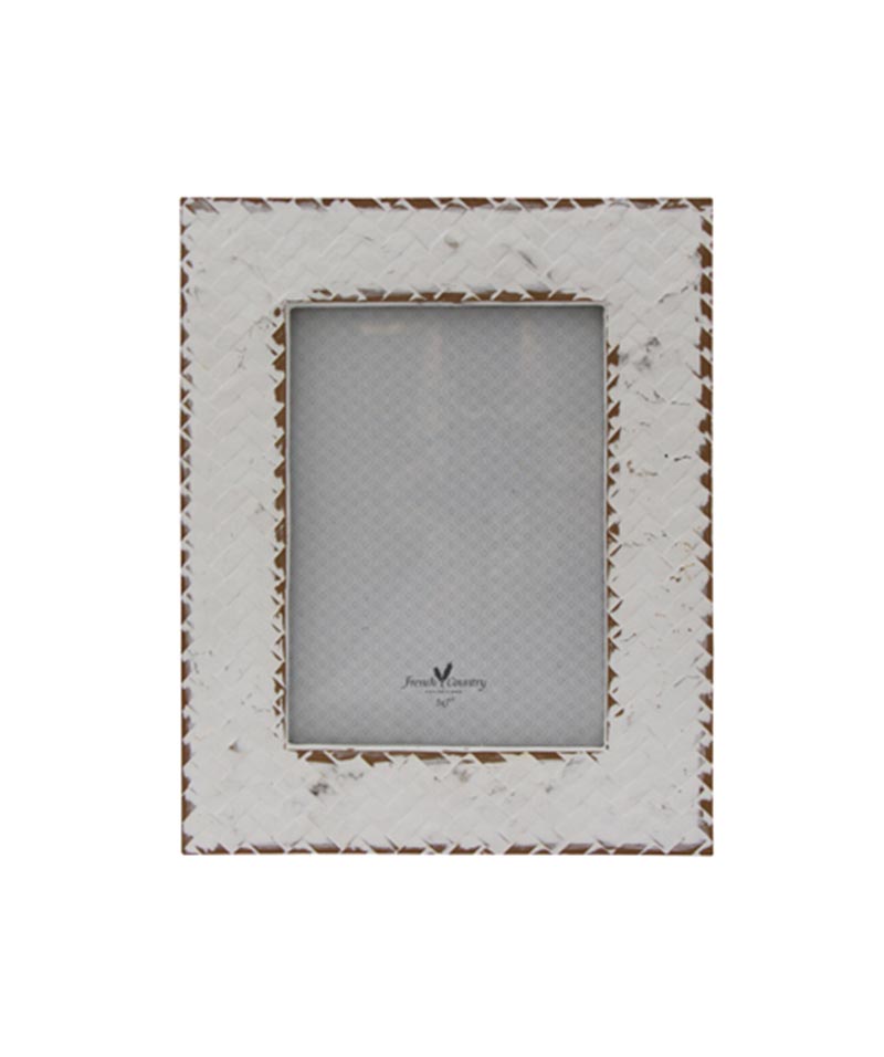 Lattice Frame Whitewash 5×7″