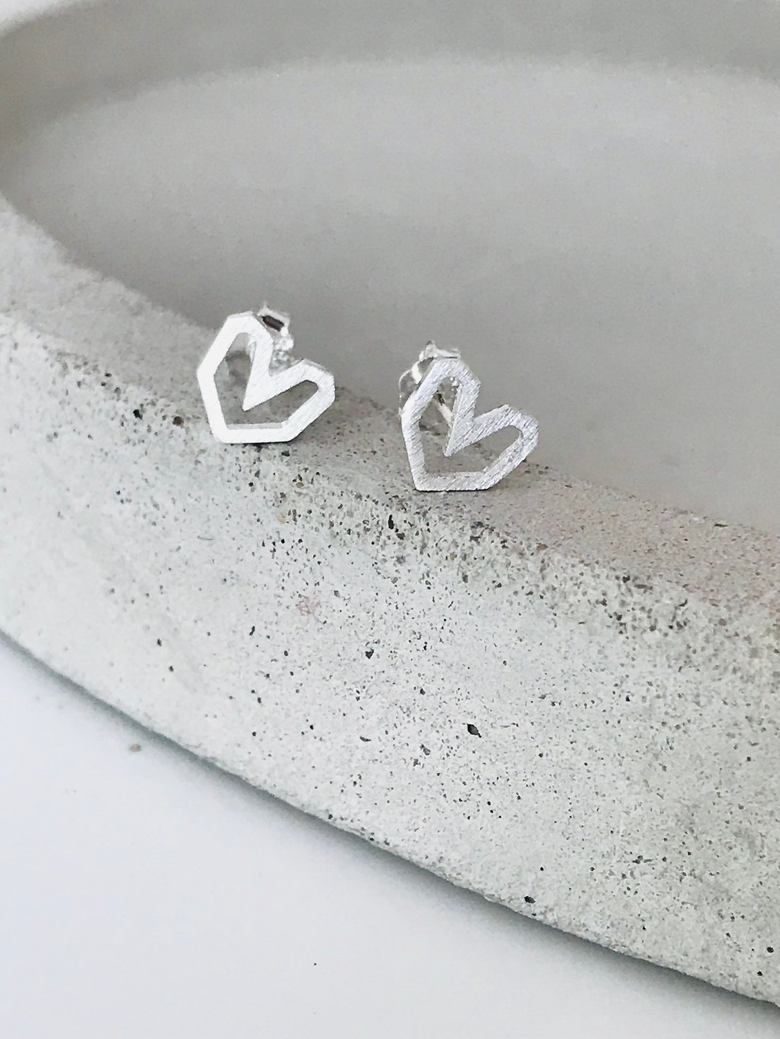 Love heart Studs